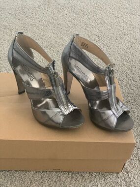 Michael Kors Metallic Silver Front-Zip Peep-Toe Heels
